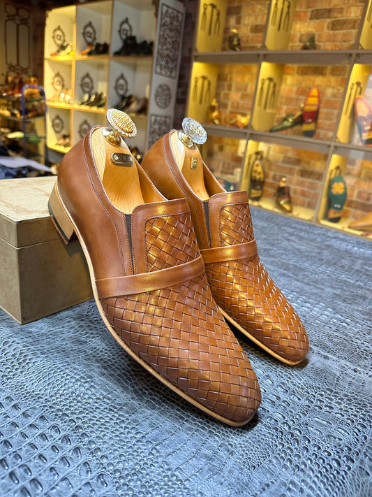 HANDMADE TASSEL LOAFER Shoes Woven Leather Shoes Men's Breathable Loafers Slip-On Shoes Brown Dress Shoes Leather Sole