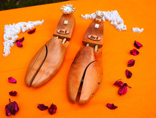 Adjustable Cedar Wooden Shoe Trees Top Quality Bespoke Customizable Handcrafted Shoe Trees With Jewelry |Asilshoes|