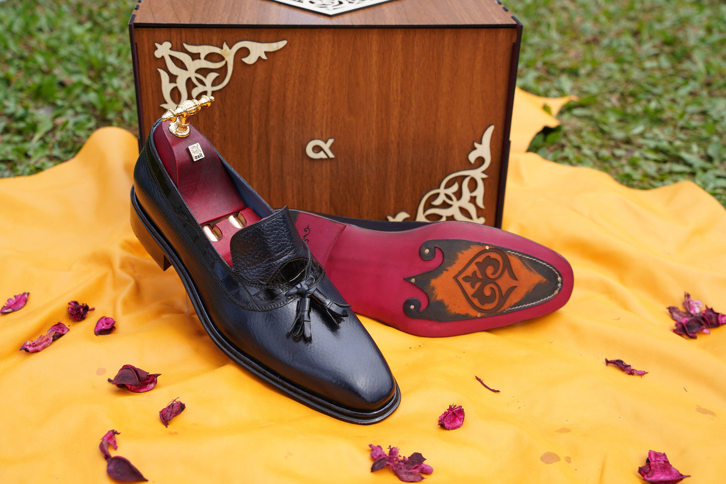 Men Tassel Loafer Genuine Leather Custom Made-To-Order Premium Men Dress Shoes Loafer Makosen Shoes For Men