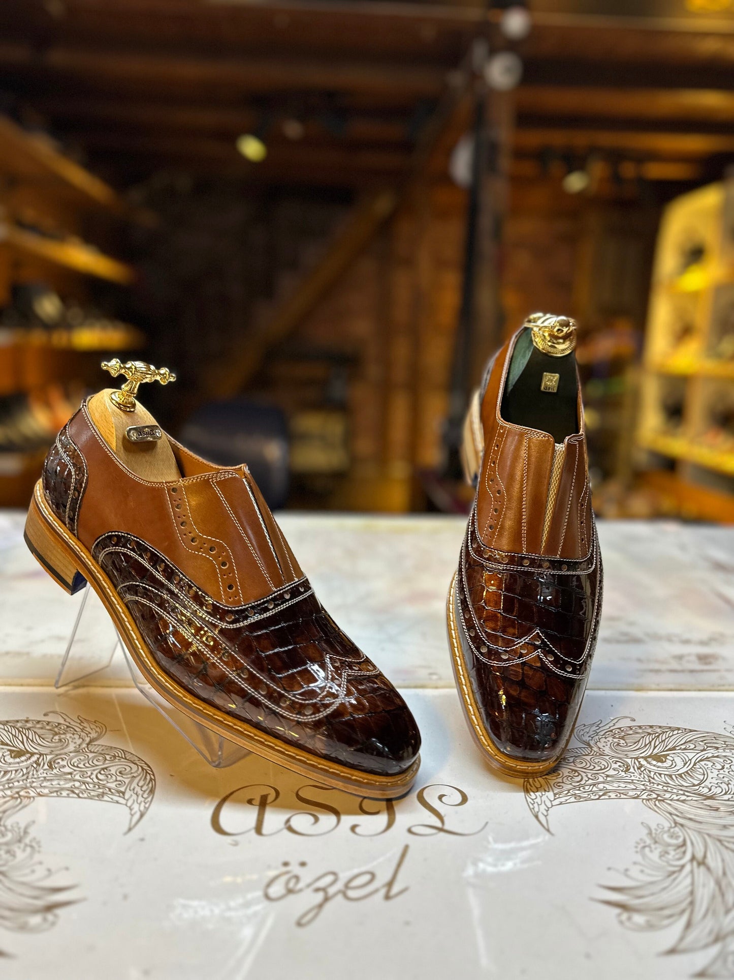 Men Elegant Brown Loafer Leather Sole Genuine Leather Bespoke Custom Men Shoes Wing Tip Men Dress Shoes Stylish Penny Loafer